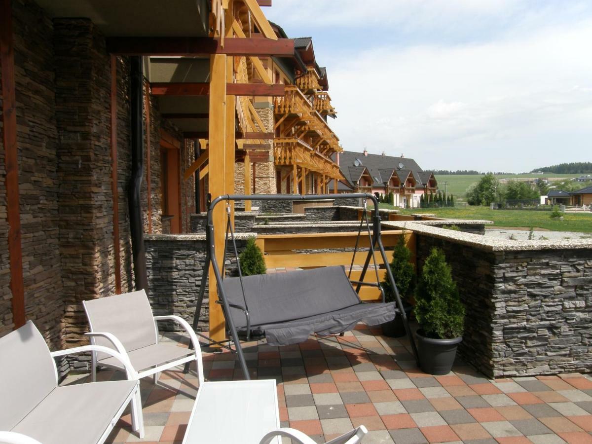Terezia Tatry - Golf Apartment Vel'ka Lomnica Exterior photo